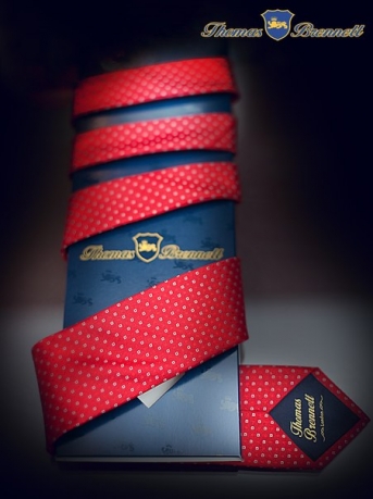 Подарочная упаковка (конверт) для мужского галстука купить в подарок мужчине на Новый Год, день рождения, юбилей, свадьба в Москве в 
наличии