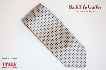 Мужской шёлковый галстук производства Италия купить оптом и в розницу в наличии со склада в Москве, интернет-магазин