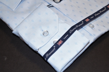 Стильная голубая приталенная мужская рубашка (сорочка) Италия купить оптом и в розницу в наличии со склада в Москве интернет-магазин